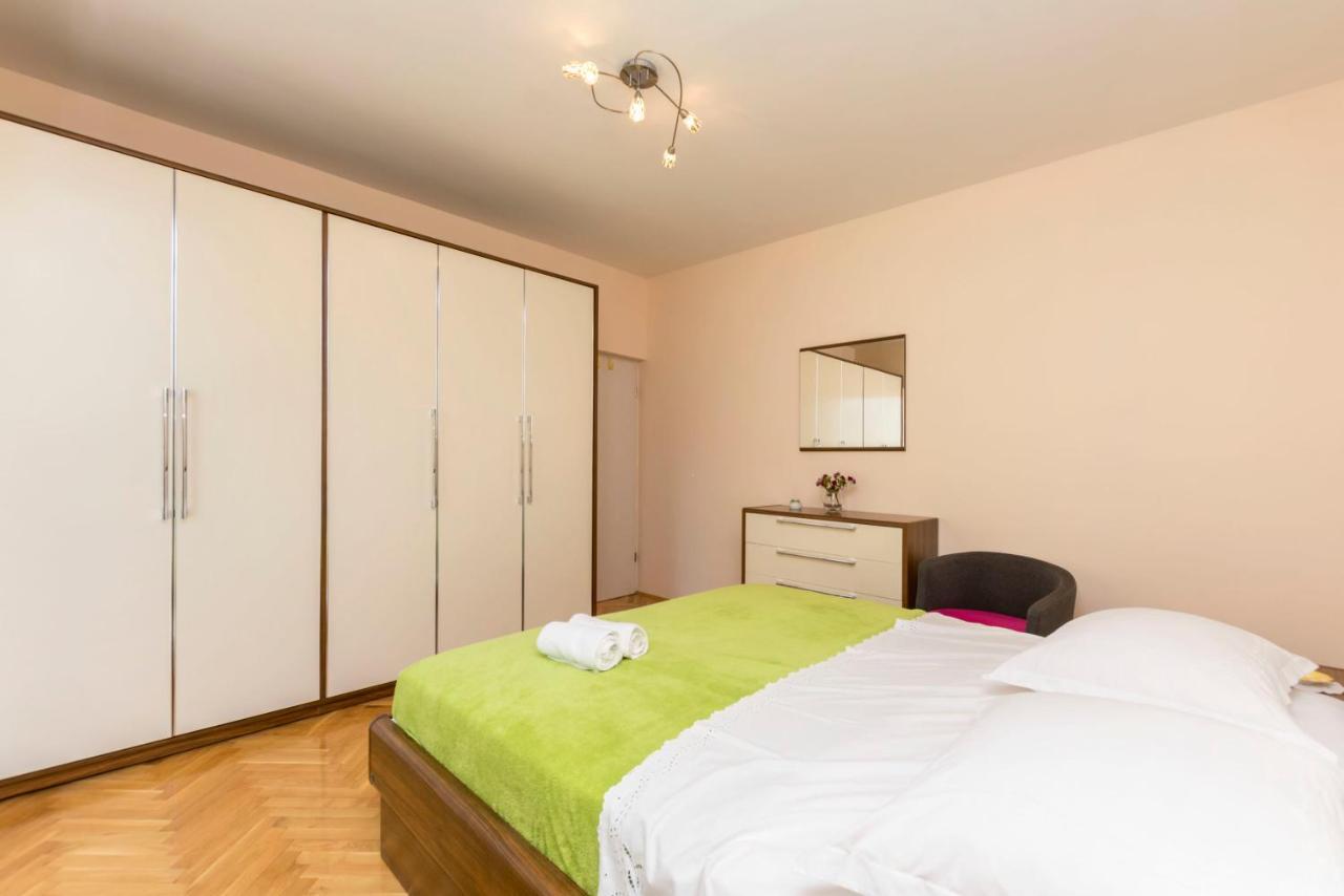 Apartments And Room Alen Duce Exterior photo